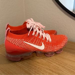 Nike women’s vapormax red and pink